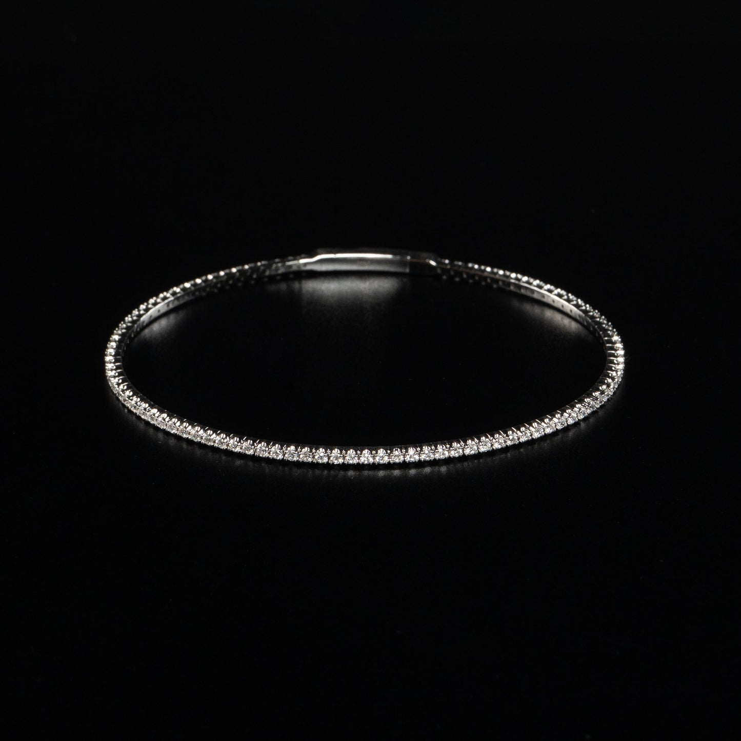 14k White Gold Lab Grown Diamond Bangle Bracelet