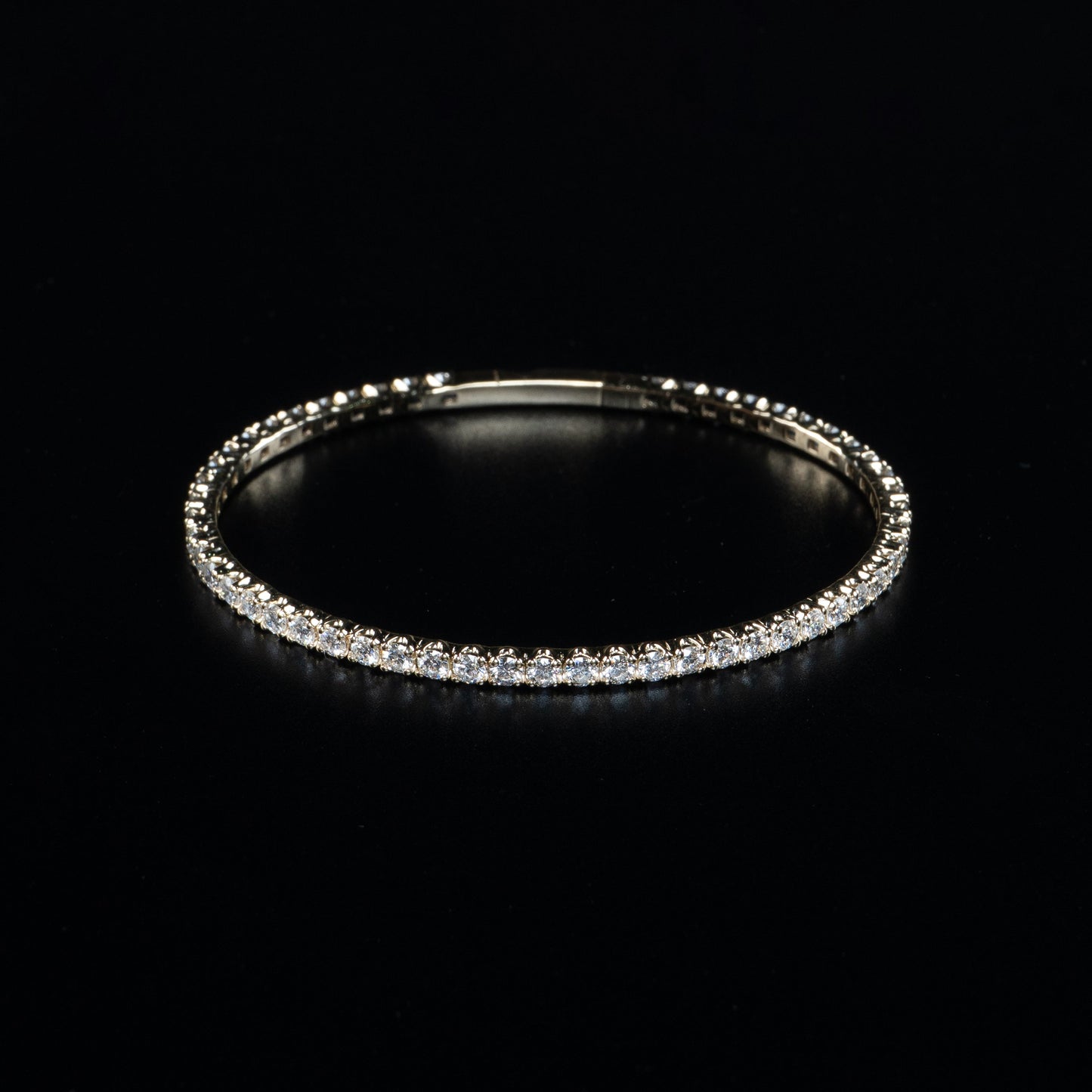 14k White Gold Lab Grown Diamond Bangle Bracelet