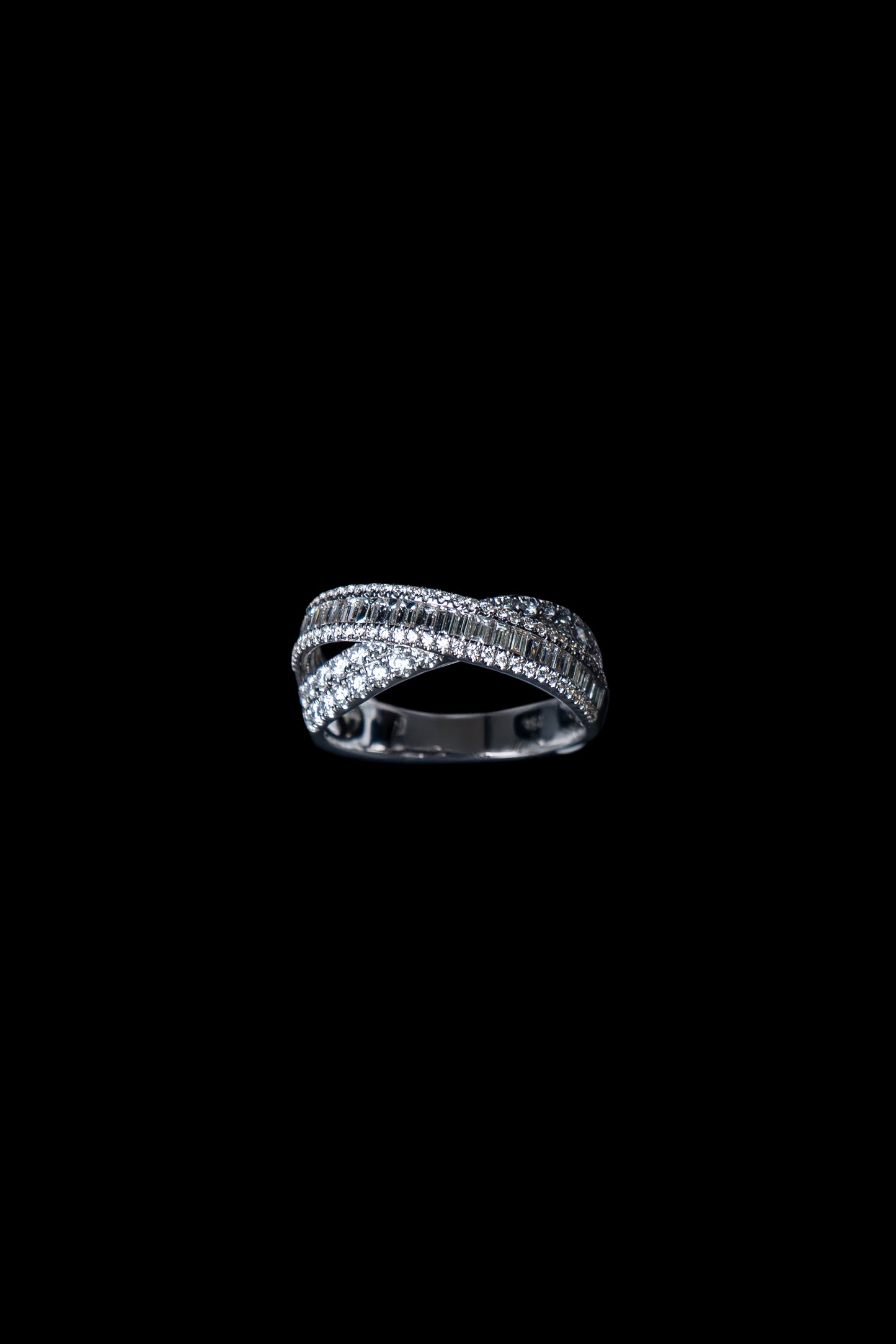 18K White Gold Natural Diamond Double Crossed Baguette Ring